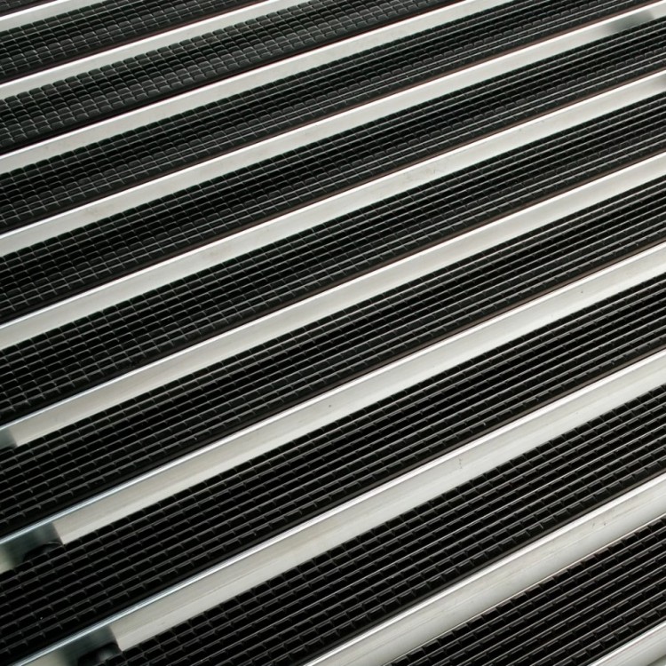 Kājslauķu vanniņas apavu tīrīšanas paklājs ar gumijas strēmelēm ACO Varios 750x500 mm