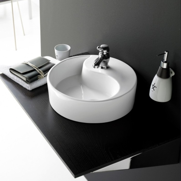 Vannas istabas uzliekamā izlietne Bathco Yin Yang 40x40cm, 0040B