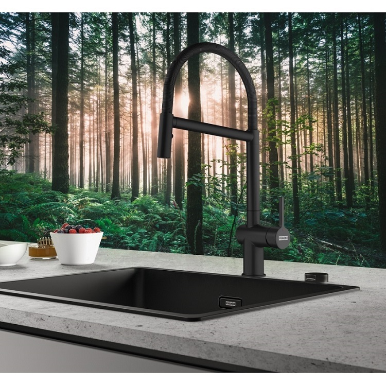 Virtuves izlietnes maisītājs FRANKE Semi-Pro, melns matēts