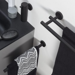 Dvieļu turētājs dubultais Tiger Boston Black, melns