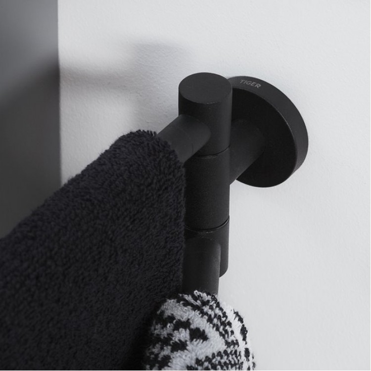 Dvieļu turētājs dubultais Tiger Boston Black, melns